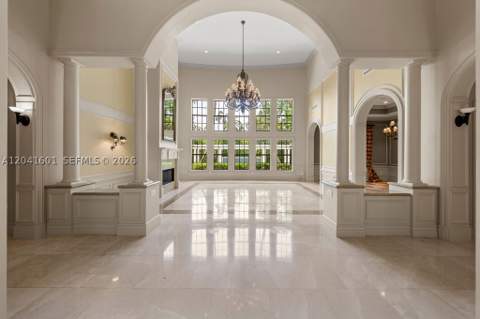 9001 SW 59th Ct, Pinecrest FL - photo 11 of 46