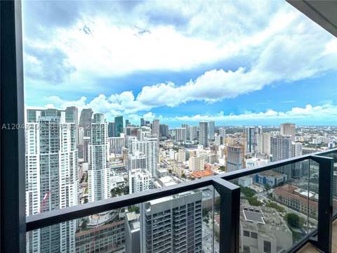 398 NE 5th St 4316, Miami FL - photo 18 of 31