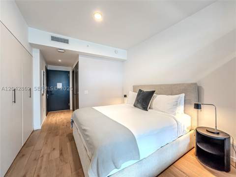 398 NE 5th St 4316, Miami FL - photo 7 of 31