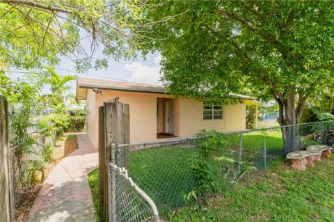 9265 SW 38th St, Miami FL - photo 10 of 18