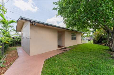 9265 SW 38th St, Miami FL - photo 11 of 18