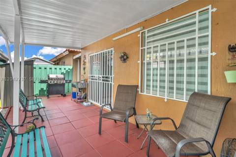 9018 NW 120th St 133, Hialeah Gardens FL - photo 7 of 28