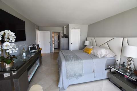 540 Brickell Key Dr 1513, Miami FL - photo 24 of 44