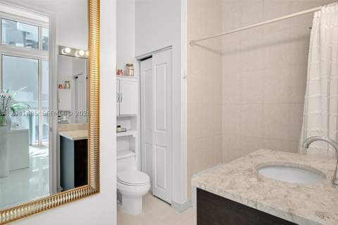 480 NE 30th St 501, Miami FL - photo 13 of 35