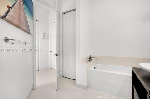 480 NE 30th St 501, Miami FL - photo 17 of 35