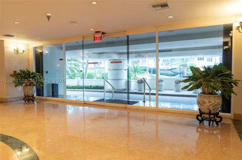 5757 Collins Ave 1604, Miami Beach FL - photo 6 of 57