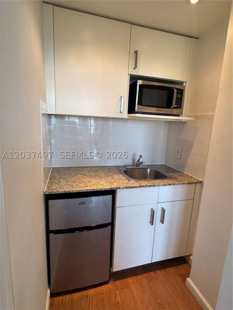 700 Biltmore Way 916, Coral Gables FL - photo 11 of 26