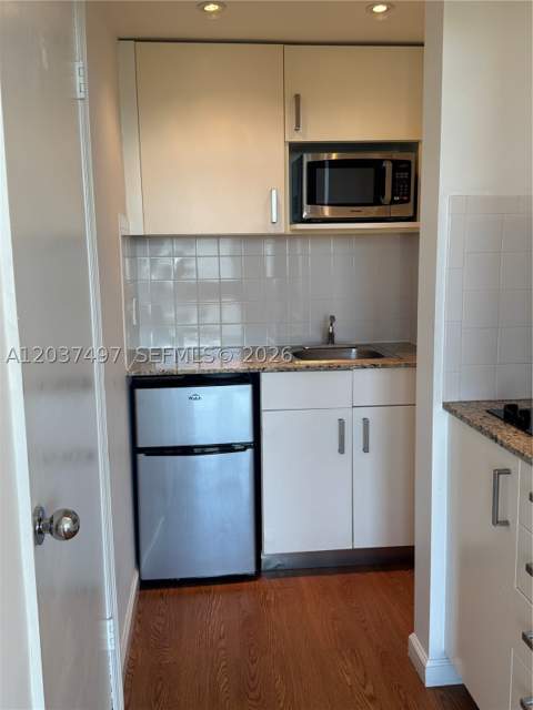 700 Biltmore Way 916, Coral Gables FL - photo 9 of 26