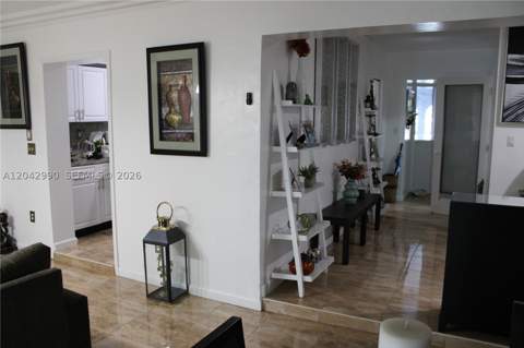 11512 NW 58th Ave, Hialeah FL - photo 12 of 63