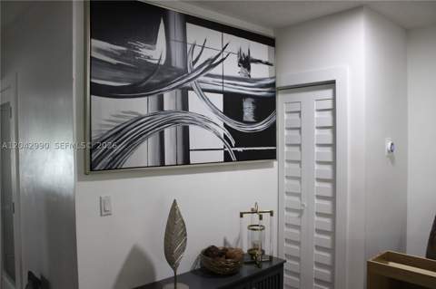 11512 NW 58th Ave, Hialeah FL - photo 14 of 63