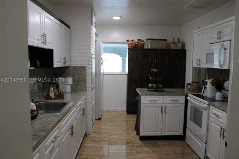 11512 NW 58th Ave, Hialeah FL - photo 20 of 63