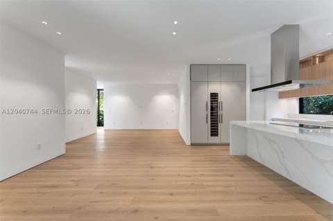 165 Hampton Ln, Key Biscayne FL - photo 17 of 50