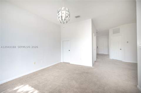 445 NE 21st Ave, Homestead FL - photo 15 of 39