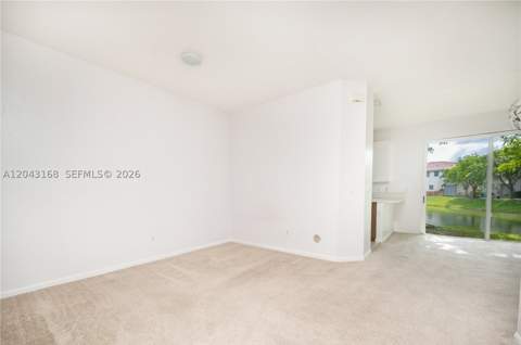 445 NE 21st Ave, Homestead FL - photo 9 of 39