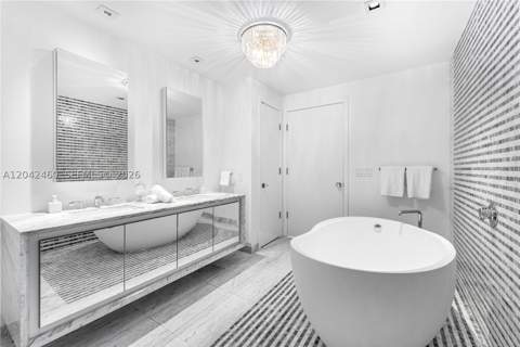 788 NE 23rd St 902, Miami FL - photo 19 of 34