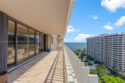 3 Grove Isle Dr C1610, Miami FL - photo 15 of 34