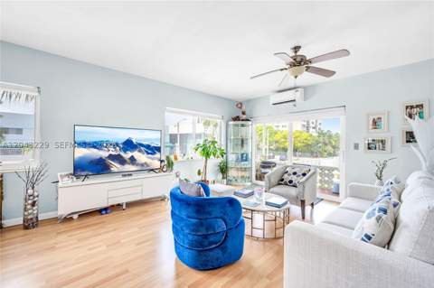 9281 W Bay Harbor Dr 15, Bay Harbor Islands FL - photo 15 of 27