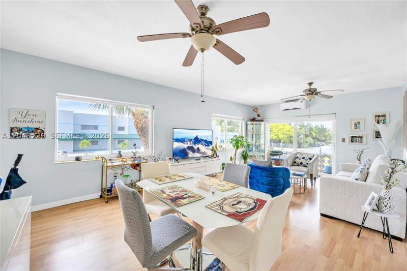 1 bedroom Condominium at 9281 W Bay Harbor Dr 15, Harbour Point Condo, Bay Harbor Islands — photo 3