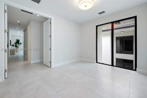 2747 SW 23rd Ter, Miami FL - photo 13 of 24