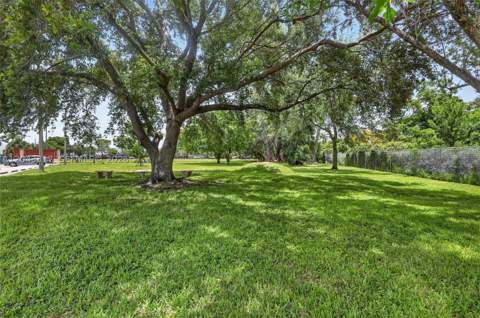 6705 N Kendall Dr 312, Pinecrest FL - photo 20 of 26