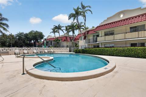 6705 N Kendall Dr 312, Pinecrest FL - photo 22 of 26