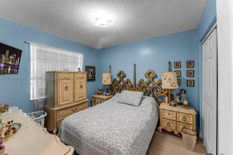 18250 SW 139th Ct, Miami FL - photo 8 of 16