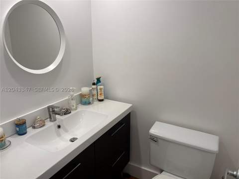 500 Bayview Dr 1719, Sunny Isles Beach FL - photo 12 of 15