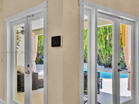 15045 SW 138th Pl, Miami FL - photo 13 of 77