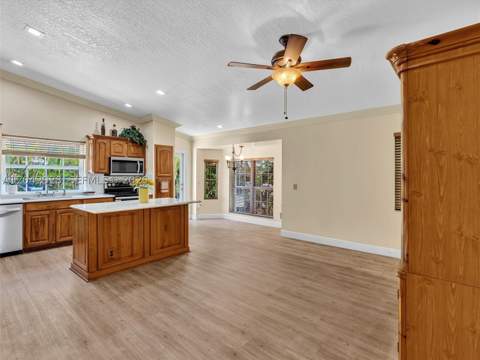 15045 SW 138th Pl, Miami FL - photo 14 of 77