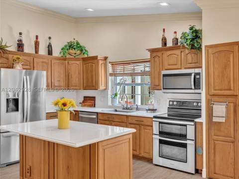 15045 SW 138th Pl, Miami FL - photo 18 of 77