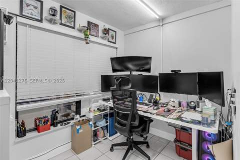525 NW 100th Ct 525, Miami FL - photo 15 of 38