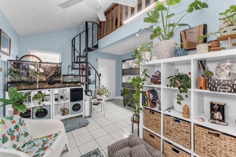 3 bedroom Condominium at 525 NW 100th Ct 525, Spring Lakes Village Phas, Miami — photo 5