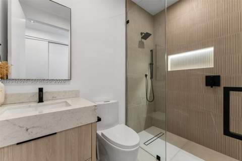661 NE 120th St, Biscayne Park FL - photo 16 of 33