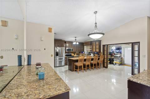 910 SW 140th Ave, Miami FL - photo 22 of 77