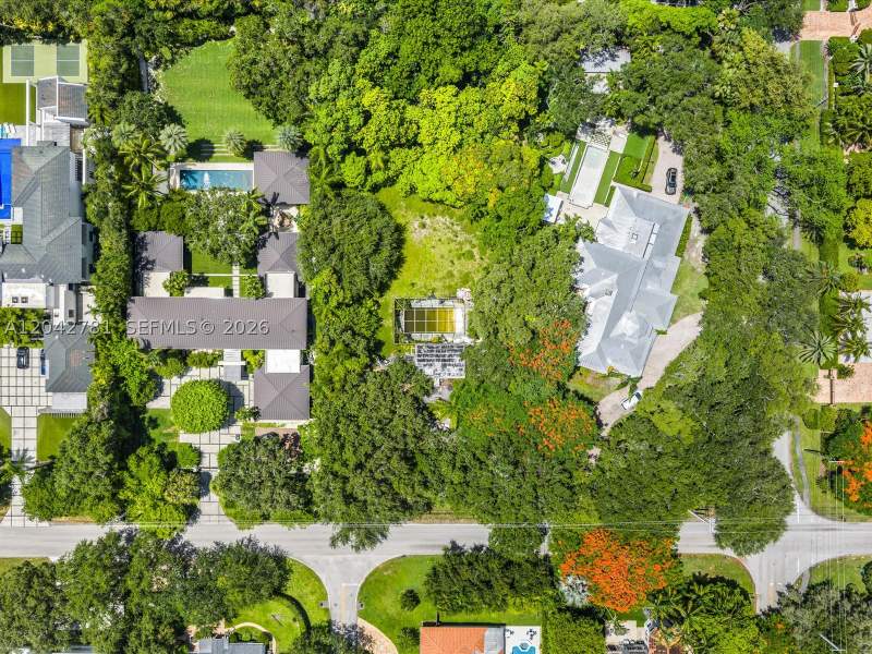 4 bedroom SingleFamilyResidence at 5110 SW 80th St, Kingsleys Sub, Miami — photo 3