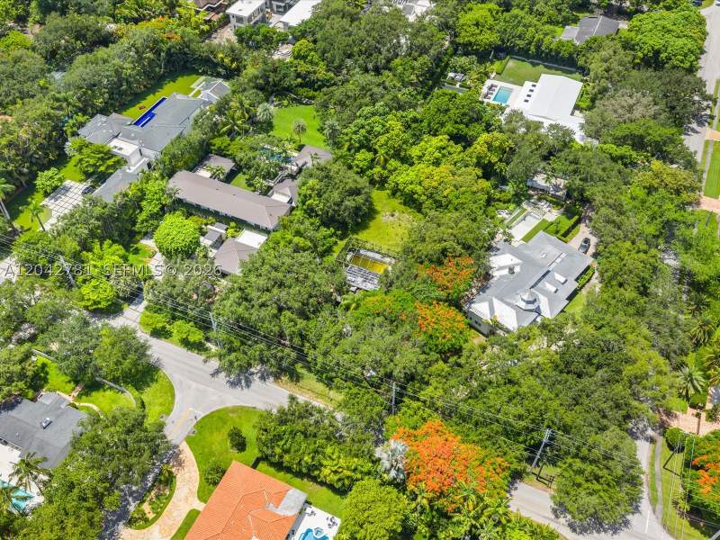 4 bedroom SingleFamilyResidence at 5110 SW 80th St, Kingsleys Sub, Miami — photo 4