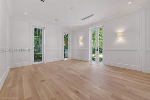 1241 Mariola Ct, Coral Gables FL - photo 9 of 48