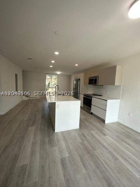 2 bedroom Condominium at 2561 NE 193rd St 1208, Aventura Village, Miami — photo 2