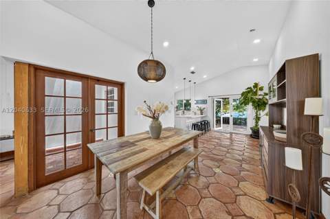 15307 SW 52nd Ter, Miami FL - photo 10 of 59