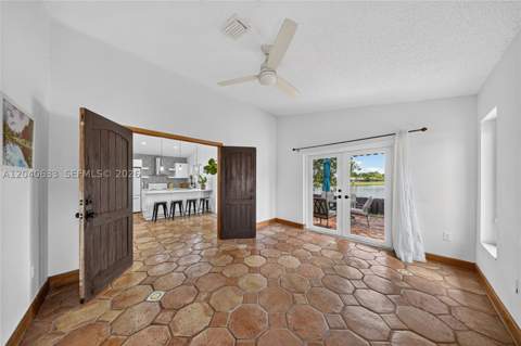 15307 SW 52nd Ter, Miami FL - photo 17 of 59
