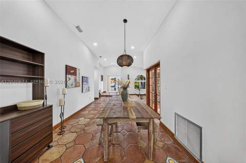 15307 SW 52nd Ter, Miami FL - photo 9 of 59