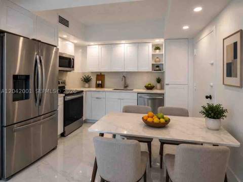 500 Bayview Dr 232, Sunny Isles Beach FL - photo 8 of 27