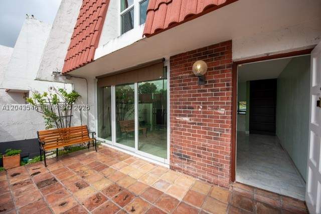 3 bedroom Townhouse at 13949 SW 84th St 801, Lake Laura Condo No 2, Miami — photo 5