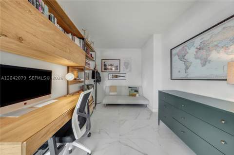 460 NE 28th St 701, Miami FL - photo 13 of 19