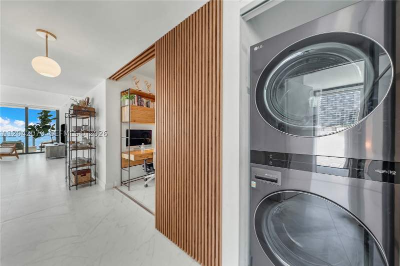 2 bedroom Condominium at 460 NE 28th St 701, Icon Bay Condo, Miami — photo 4