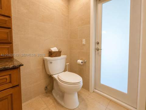 8481 SW 144th St, Palmetto Bay FL - photo 20 of 47