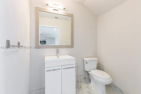 2505 NE 193rd St 4108, Miami FL - photo 12 of 17