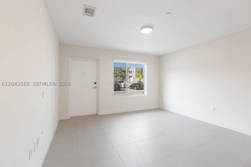 3 bedroom Villa at 2505 NE 193rd St 4108, Aventura Village, Miami — photo 2
