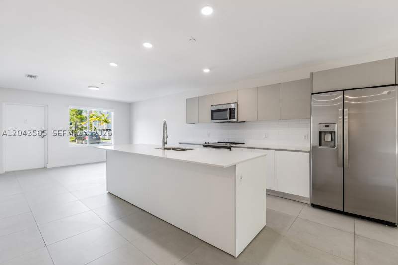 3 bedroom Villa at 2505 NE 193rd St 4108, Aventura Village, Miami — photo 5