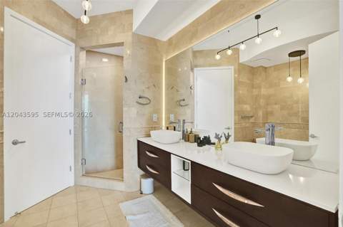18101 Collins Ave 1607, Sunny Isles Beach FL - photo 22 of 40